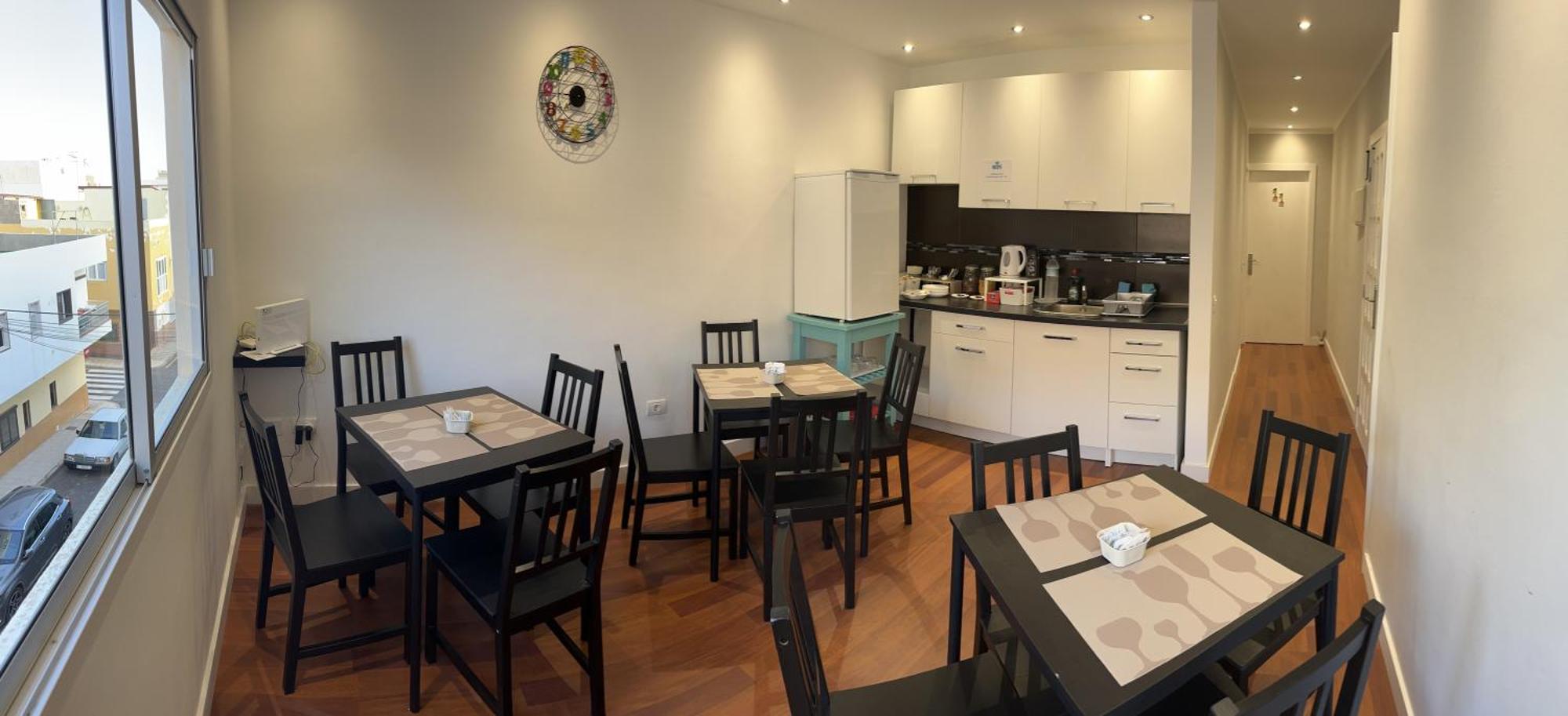 B&B Paraiso Tenerife Super Economy Rooms Airport Los Abrigos Exterior foto